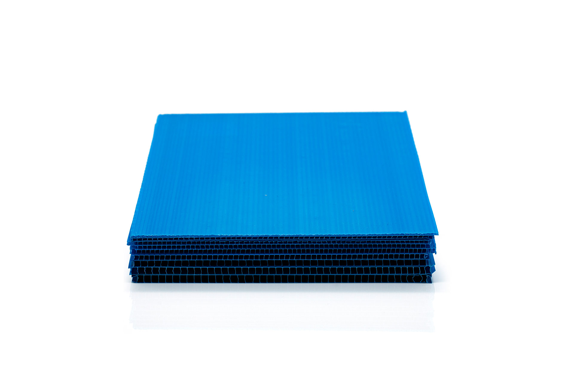 Blue PP Corrugated Sheet Manufacturer in UAE | Sabin Plastic