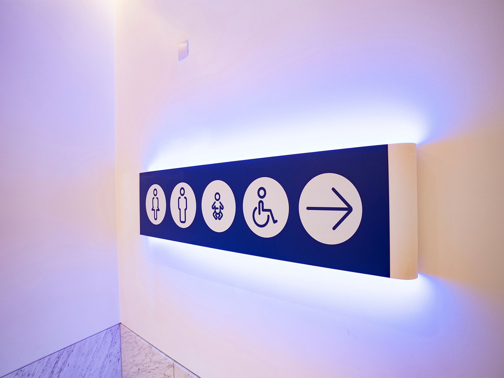 Wayfinding Signage, Directional Signages. indoor or outdoor spaces Signage in Dubai & UAE | Sabin Plastic