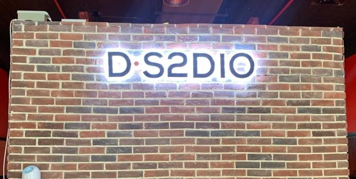 Acrylic Backlit Signage - DS2DIO