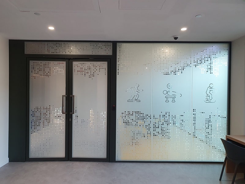 Frosted-Sticker-on-Glass-Fly-Dubai-Corporate-Office-Warsan
