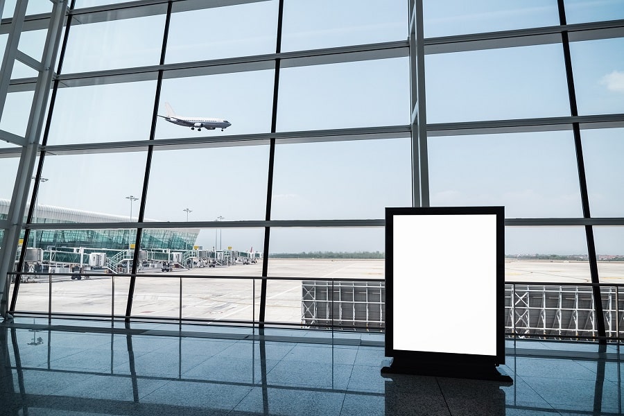 airport-window-scene-and-light-box