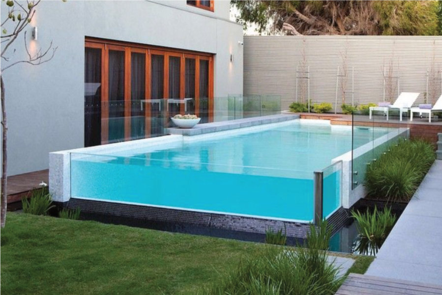Acrylic pool viewing panel installed in a luxury UAE property.